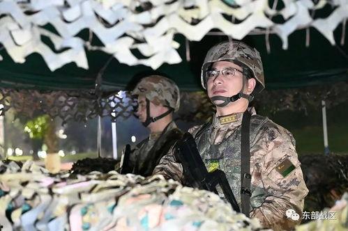 军官情侣吃瓜视频,吃瓜群众直呼“甜到齁”