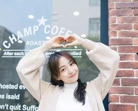 吃瓜少女小茜是谁啊视频,网络红人的崛起之路